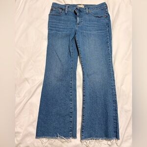 Madewell Mid-Rise kick out Blue Jeans